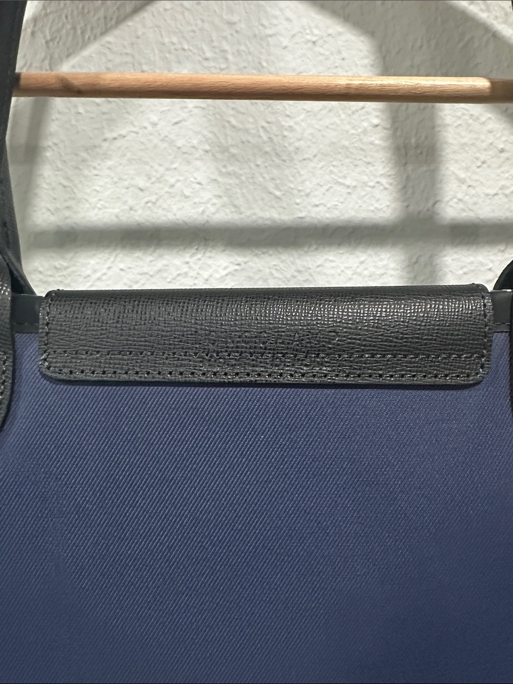 Longchamp Navy Tote Bag with Black Trim - Classic Everyday Carrier - Picture 7 of 8